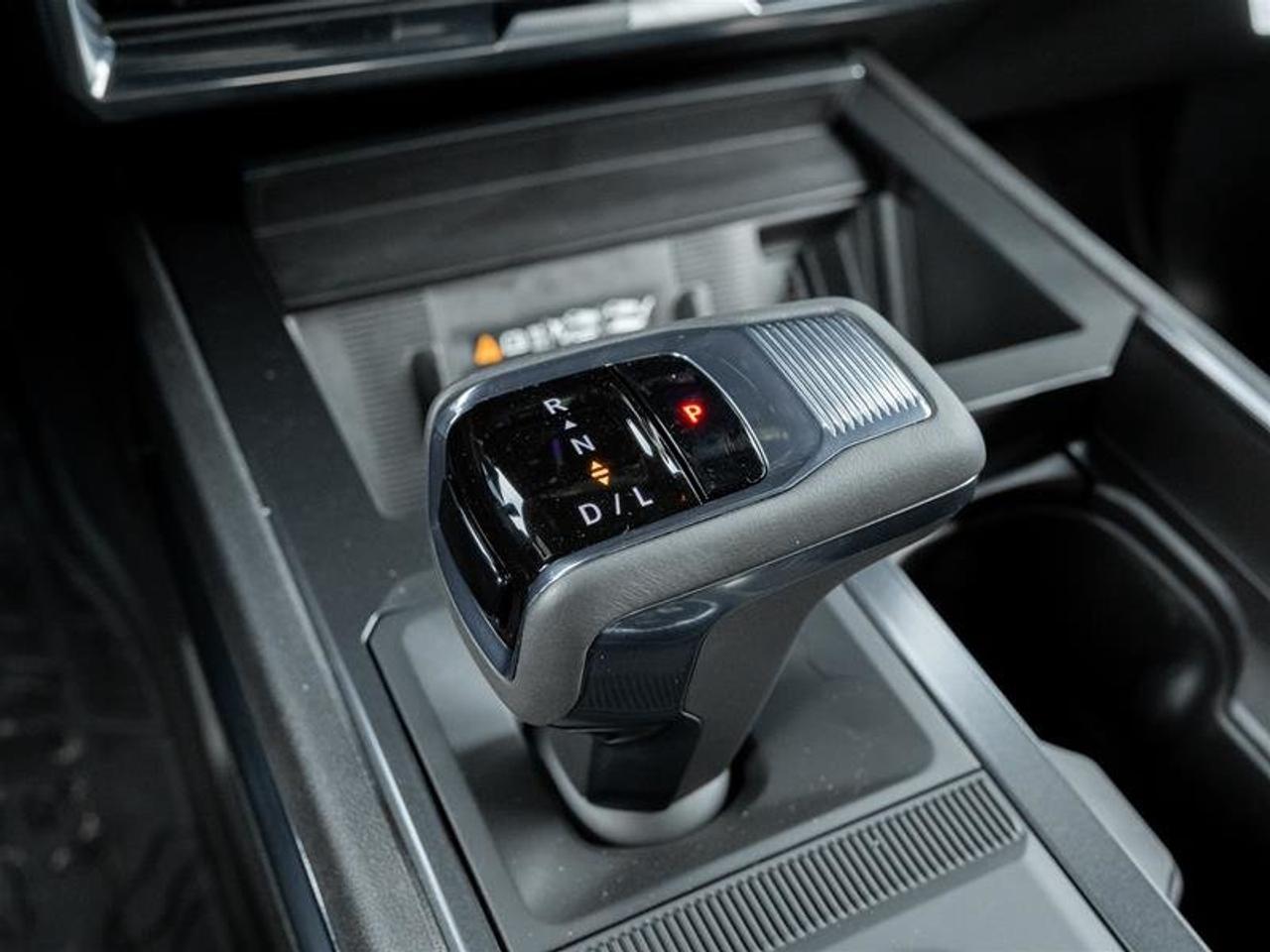 2026 GMC HUMMER EV Pickup 2X Photo