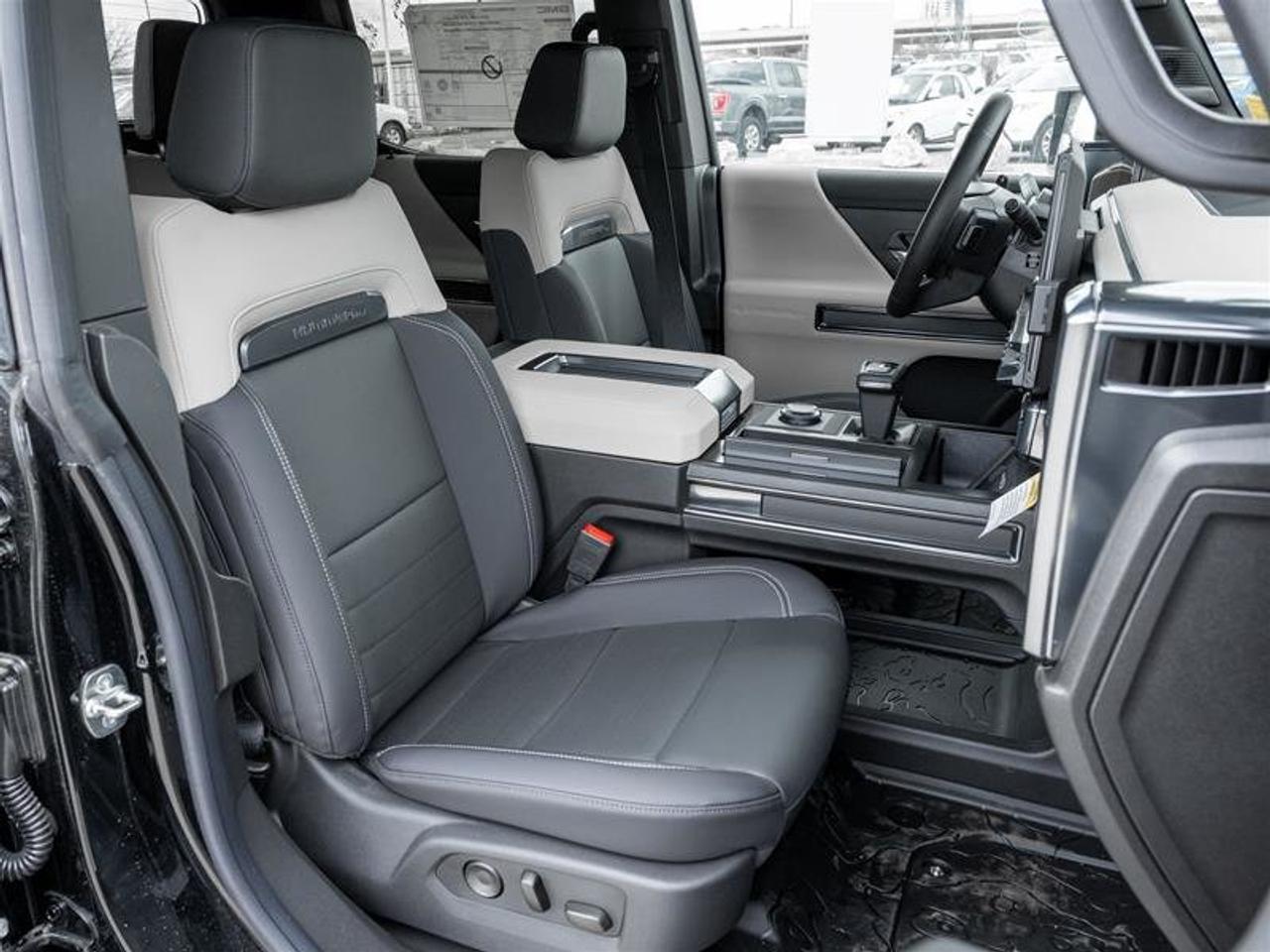 2026 GMC HUMMER EV Pickup 2X Photo