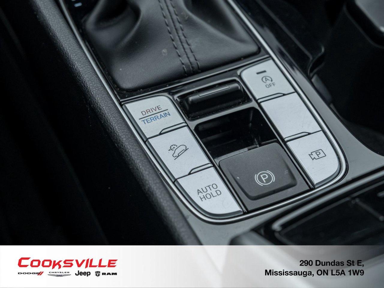 2023 Hyundai Tucson AWD 2.5L Preferred w/ Trend Pkg Photo