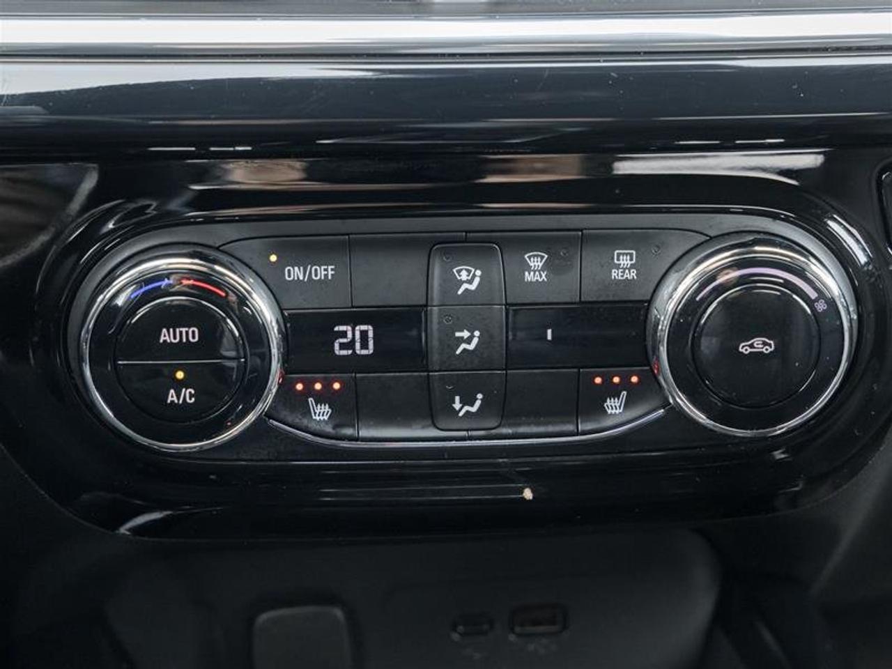 2024 Chevrolet Trax 2RS Heated Front Seats| Heated Steering Wheel| Backup Camera| Keyless Entry| 2RS Photo