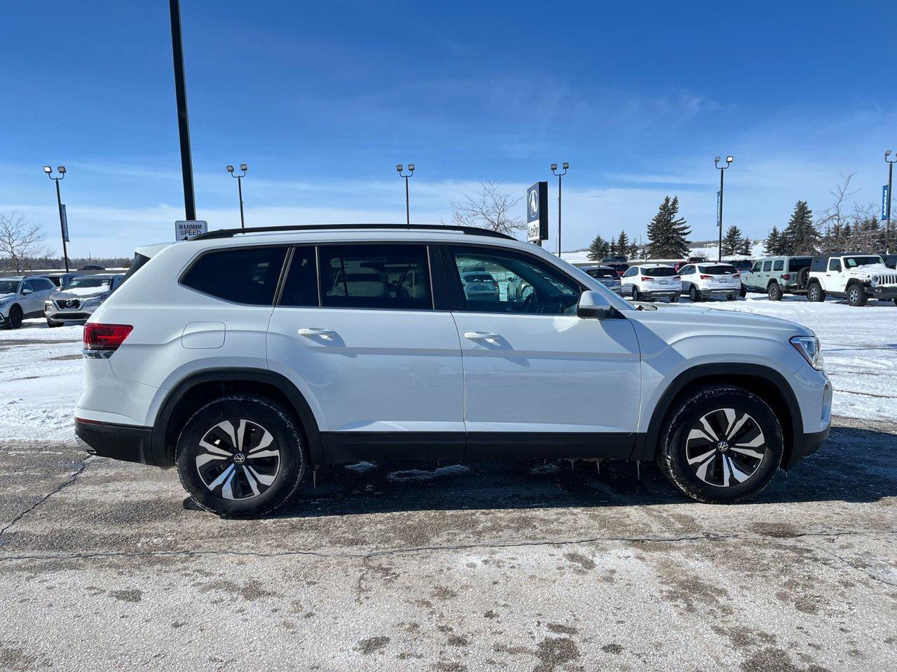 2025 Volkswagen Atlas Comfortline 2.0 TSI 4MOTION Photo