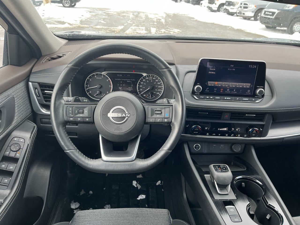 2023 Nissan Rogue AWD SV Moonroof Photo