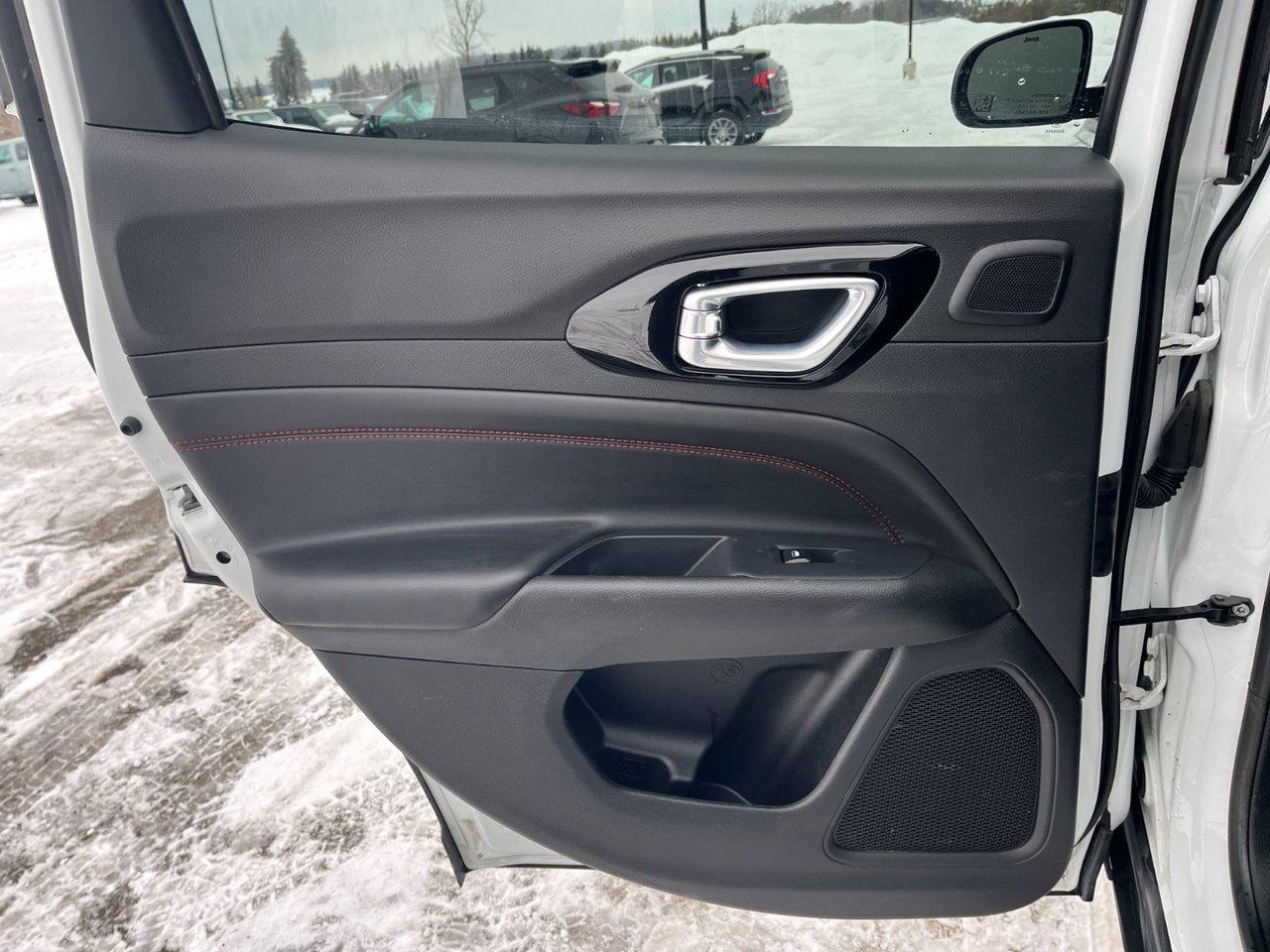 2024 Jeep Compass Trailhawk 4x4 Photo