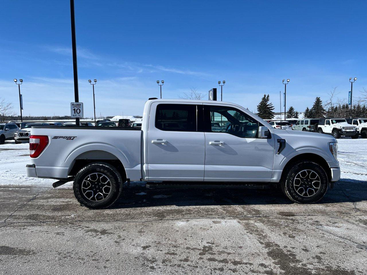 2021 Ford F-150 Lariat 4WD SuperCrew 5.5' Box Photo4