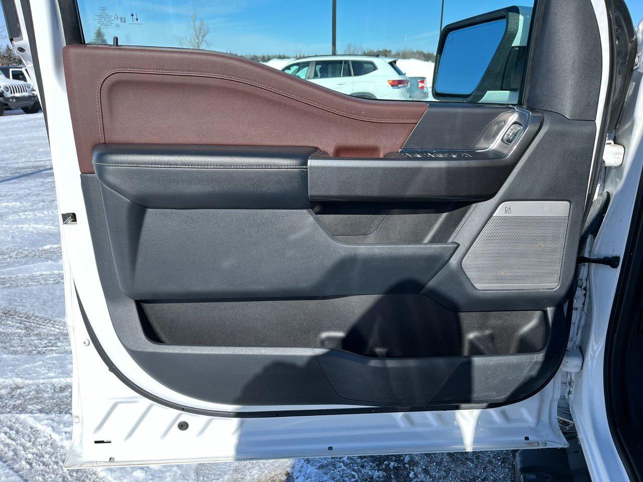 2021 Ford F-150 Lariat 4WD SuperCrew 5.5' Box Photo