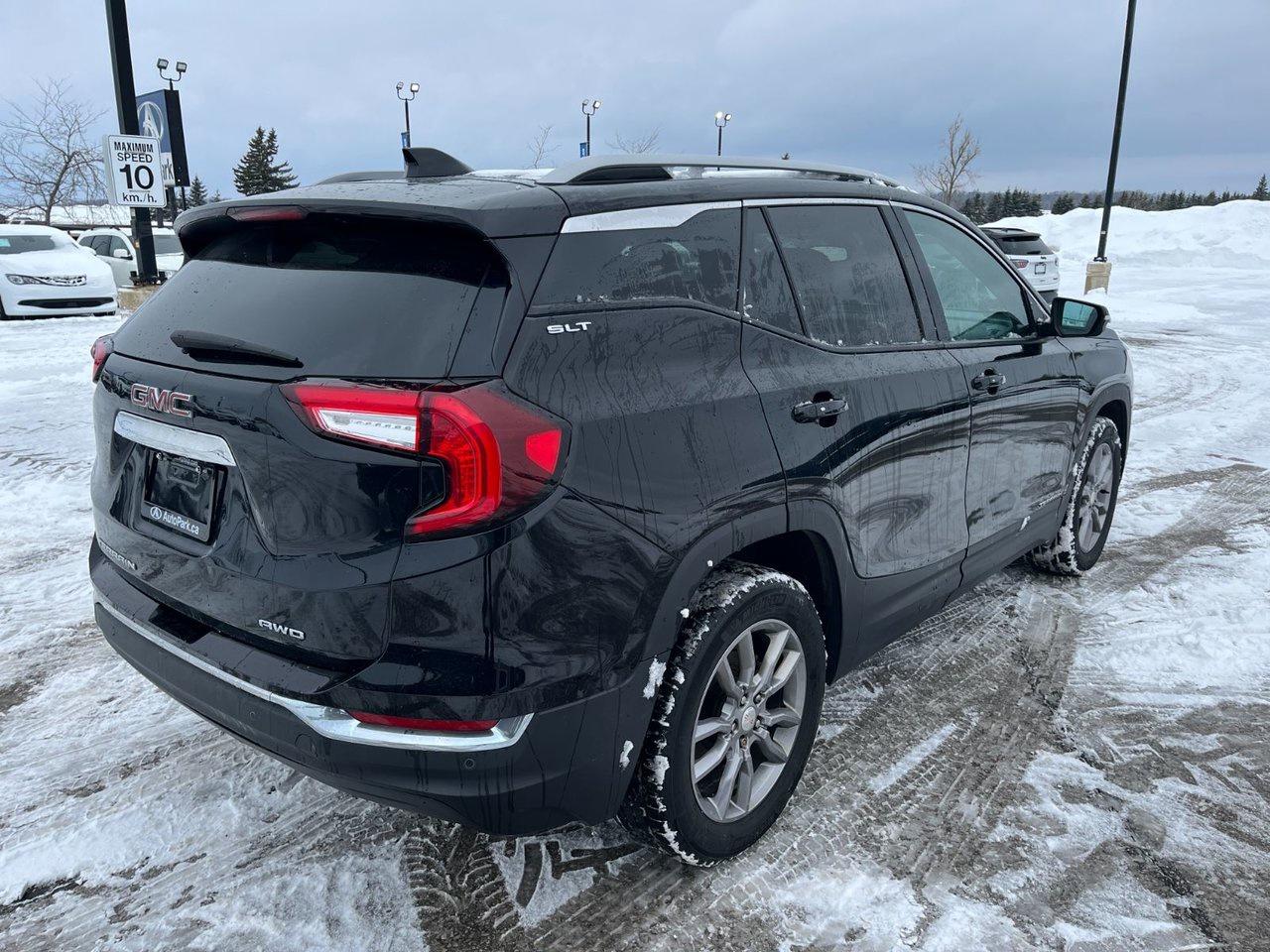 2022 GMC Terrain AWD 4DR SLT Photo