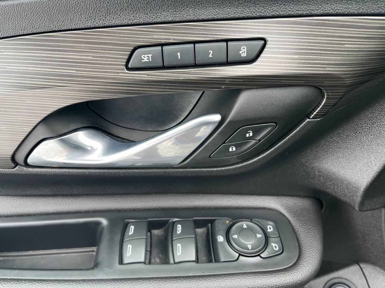 2022 GMC Terrain AWD 4DR SLT Photo