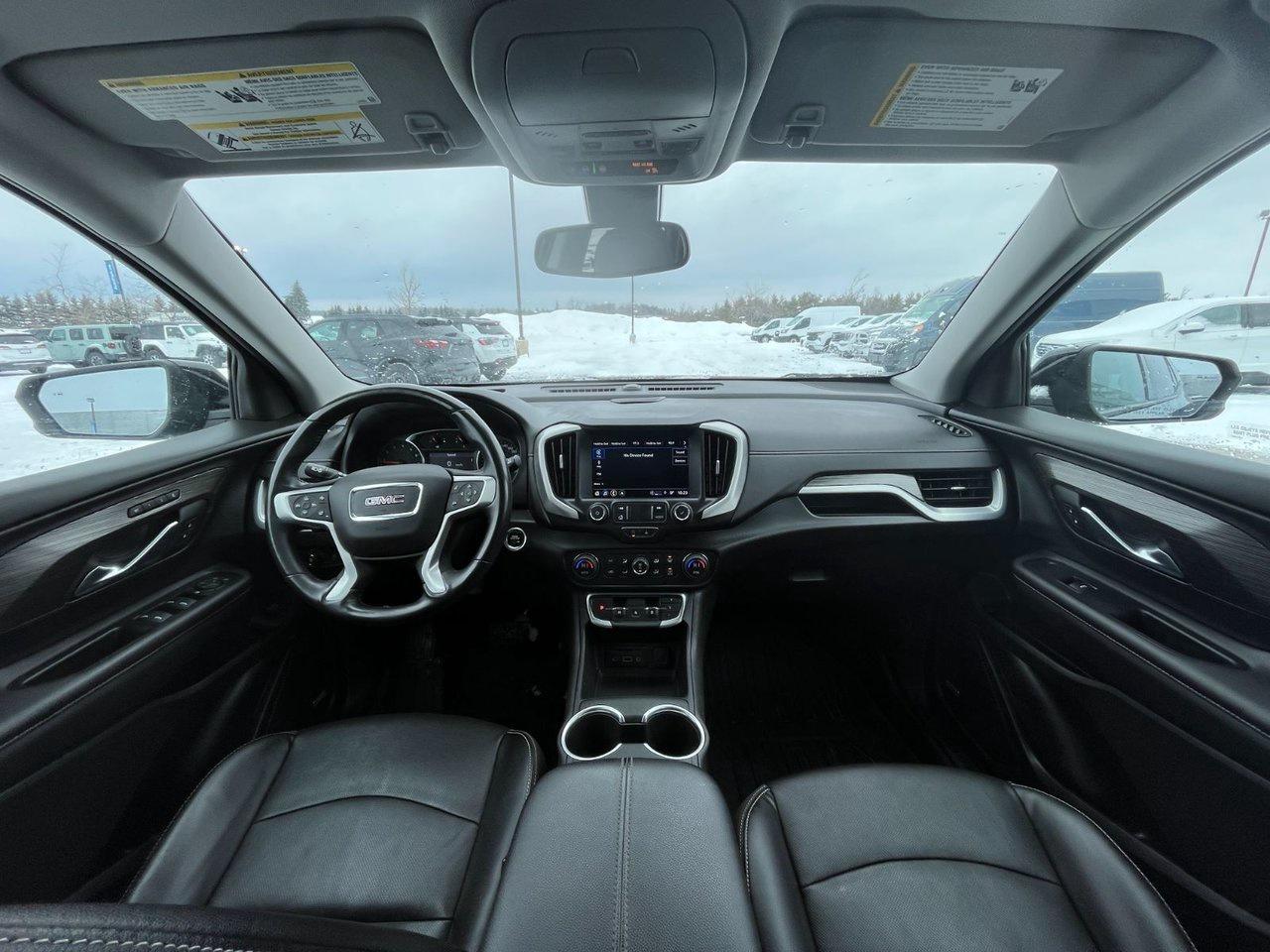 2022 GMC Terrain AWD 4DR SLT Photo