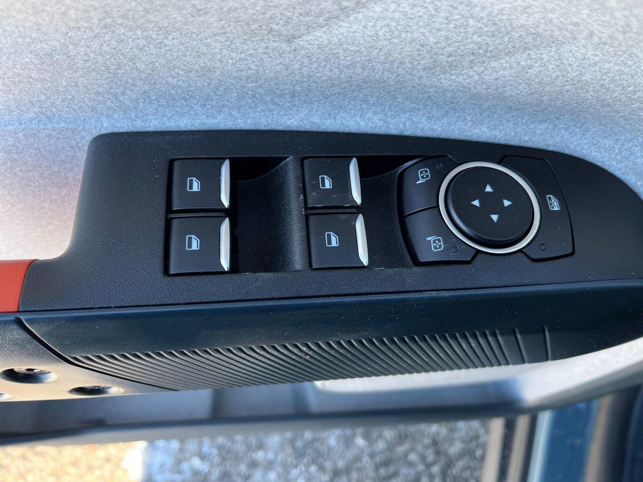 2023 Ford Maverick XLT FWD SuperCrew 4.5 Box Photo