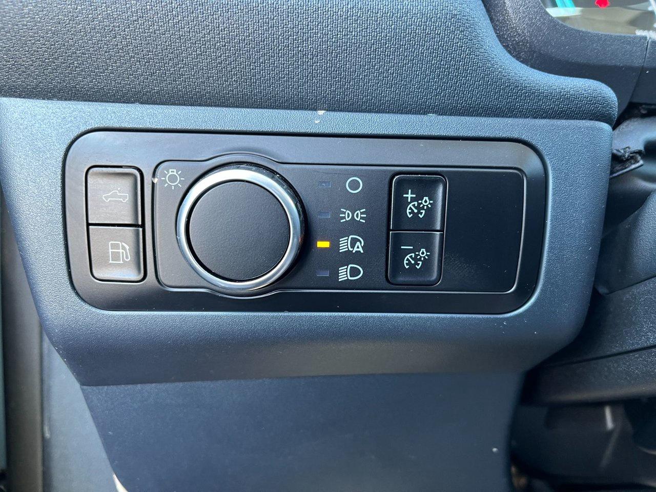 2023 Ford Maverick XLT FWD SuperCrew 4.5 Box Photo