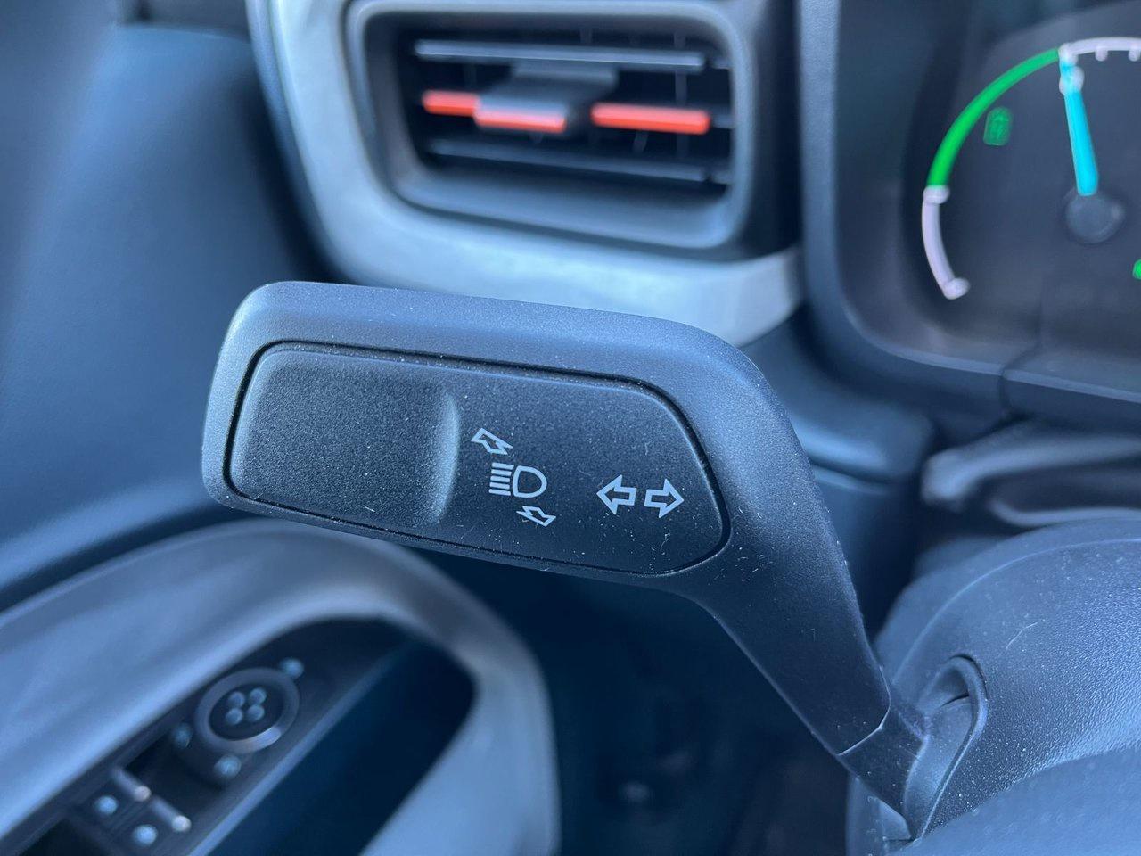 2023 Ford Maverick XLT FWD SuperCrew 4.5 Box Photo