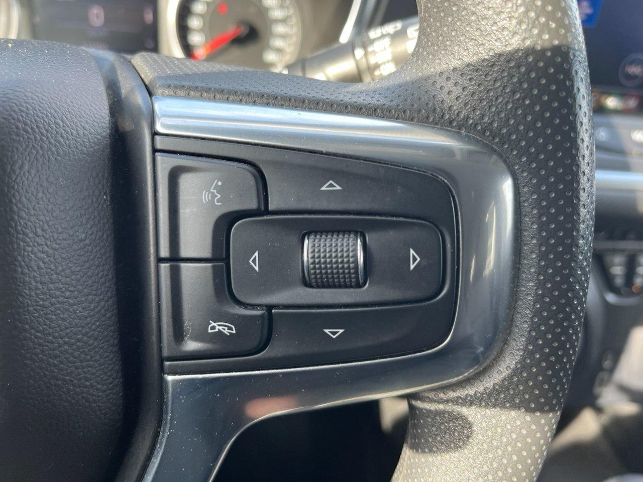 2021 Chevrolet Blazer AWD 4dr LT Photo