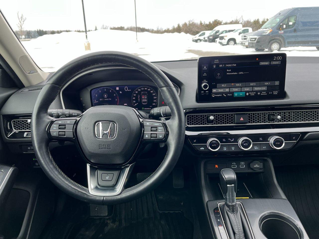 2022 Honda Civic Sedan Touring CVT Photo