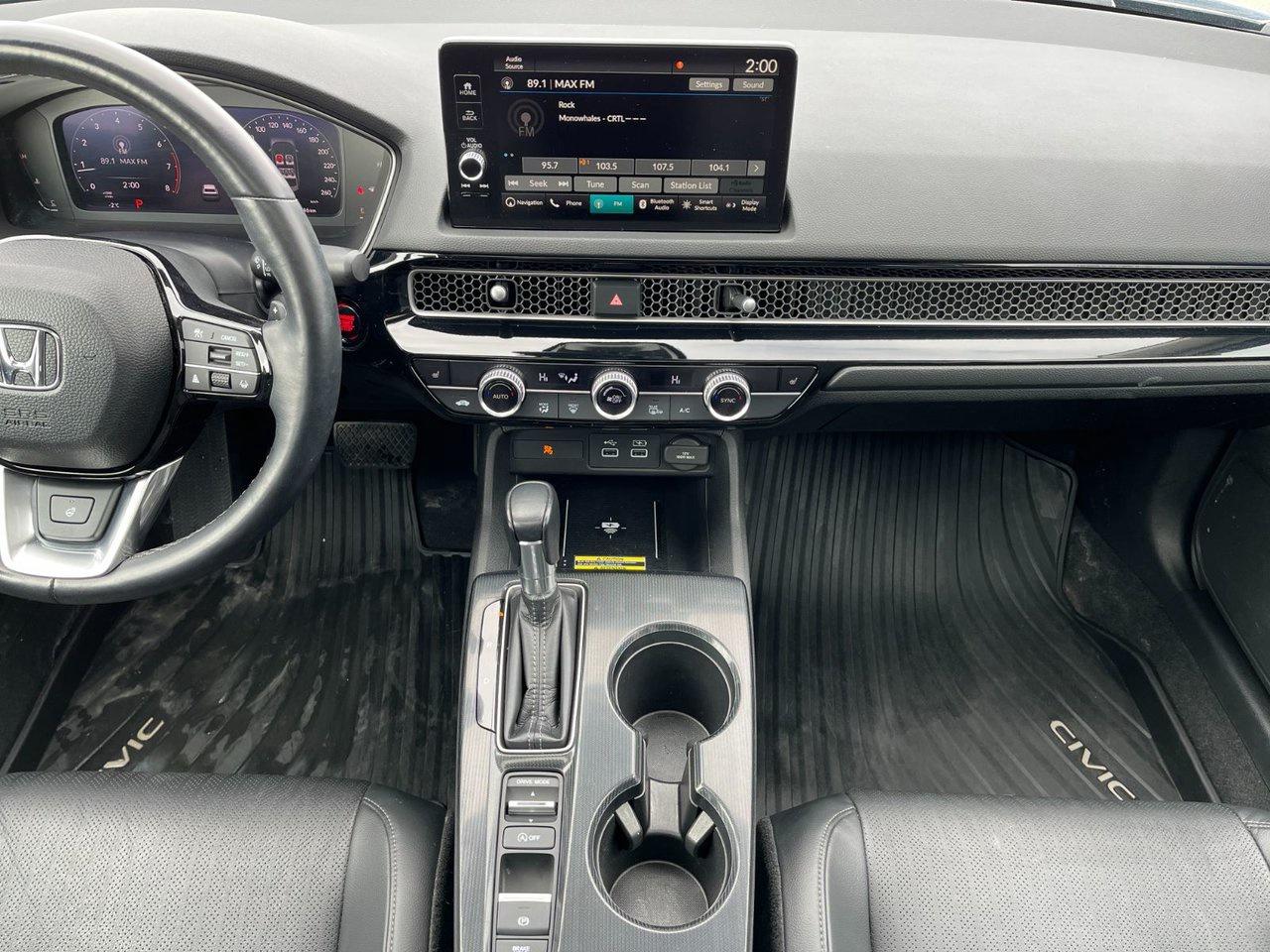 2022 Honda Civic Sedan Touring CVT Photo