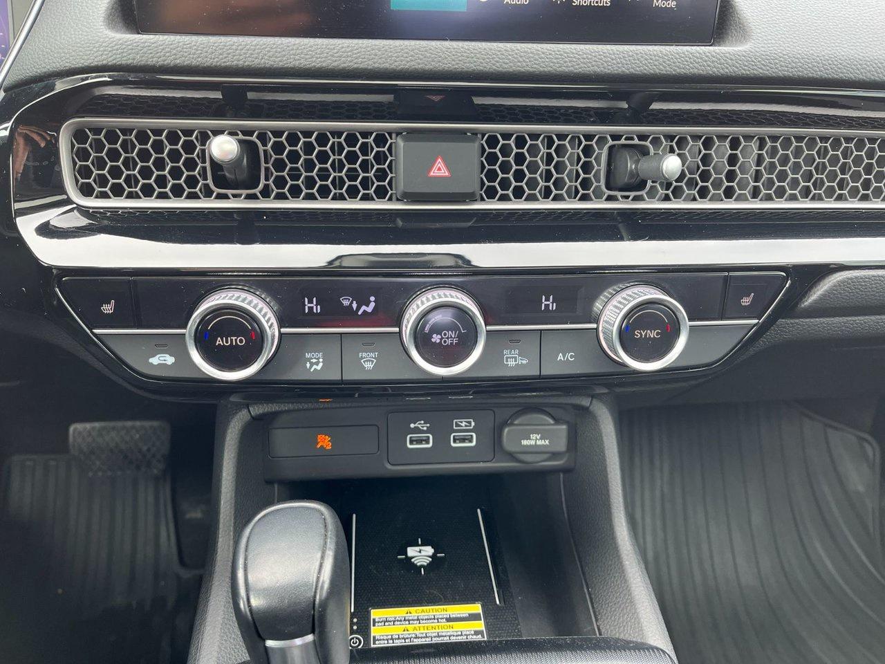 2022 Honda Civic Sedan Touring CVT Photo