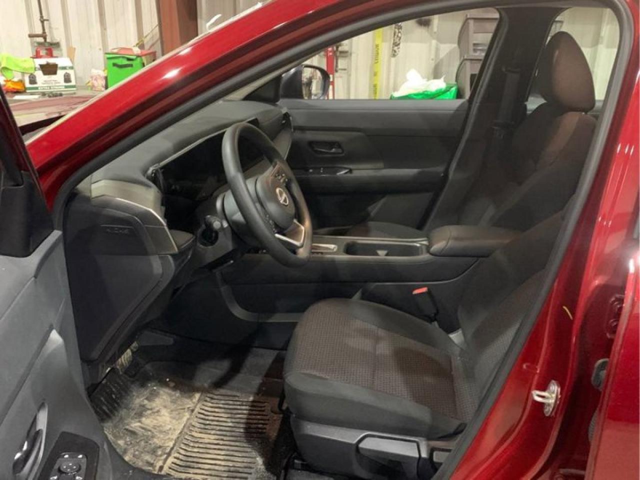 2025 Nissan Kicks S AWD | Intelligent Cruise | CarPlay + Android | BSW | Rear Camera | and More ! Photo