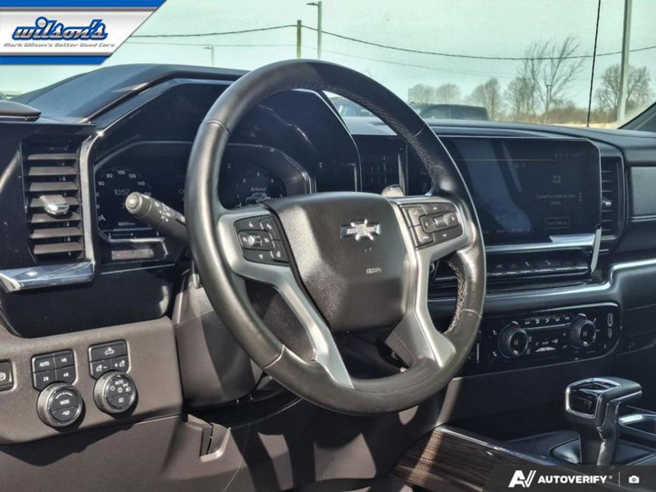 2024 Chevrolet Silverado 1500 LT Trail Boss | 6.2L | Z71 | Sunroof | Heated Seats + Steering | Remote Start | Carplay & More ! Photo
