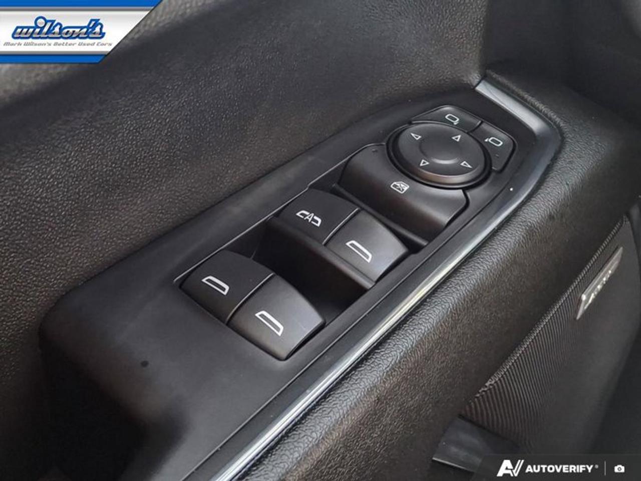 2024 Chevrolet Silverado 1500 LT Trail Boss | 6.2L | Z71 | Sunroof | Heated Seats + Steering | Remote Start | Carplay & More ! Photo