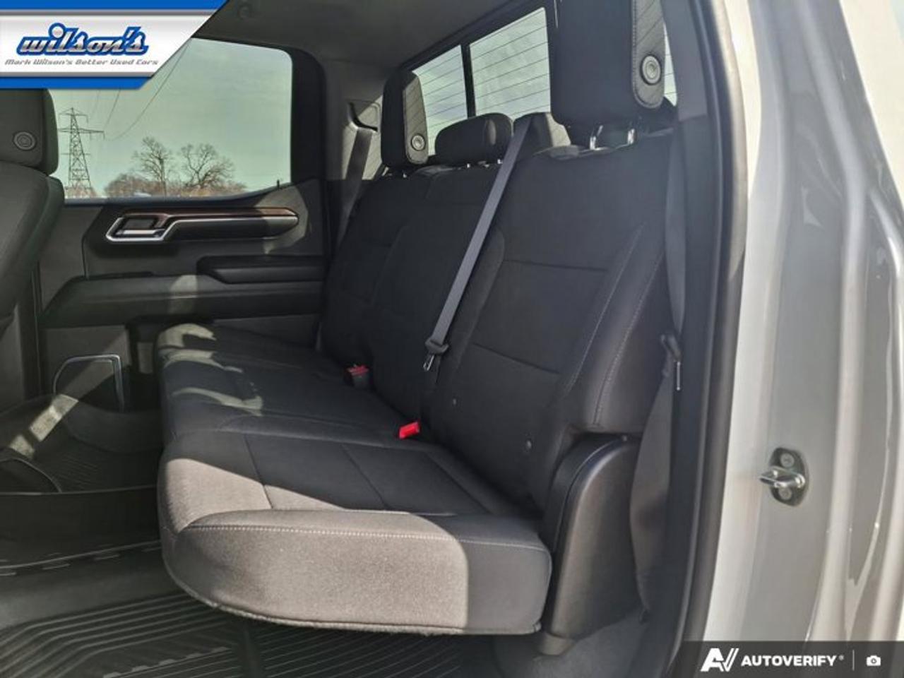 2024 Chevrolet Silverado 1500 LT Trail Boss | 6.2L | Z71 | Sunroof | Heated Seats + Steering | Remote Start | Carplay & More ! Photo