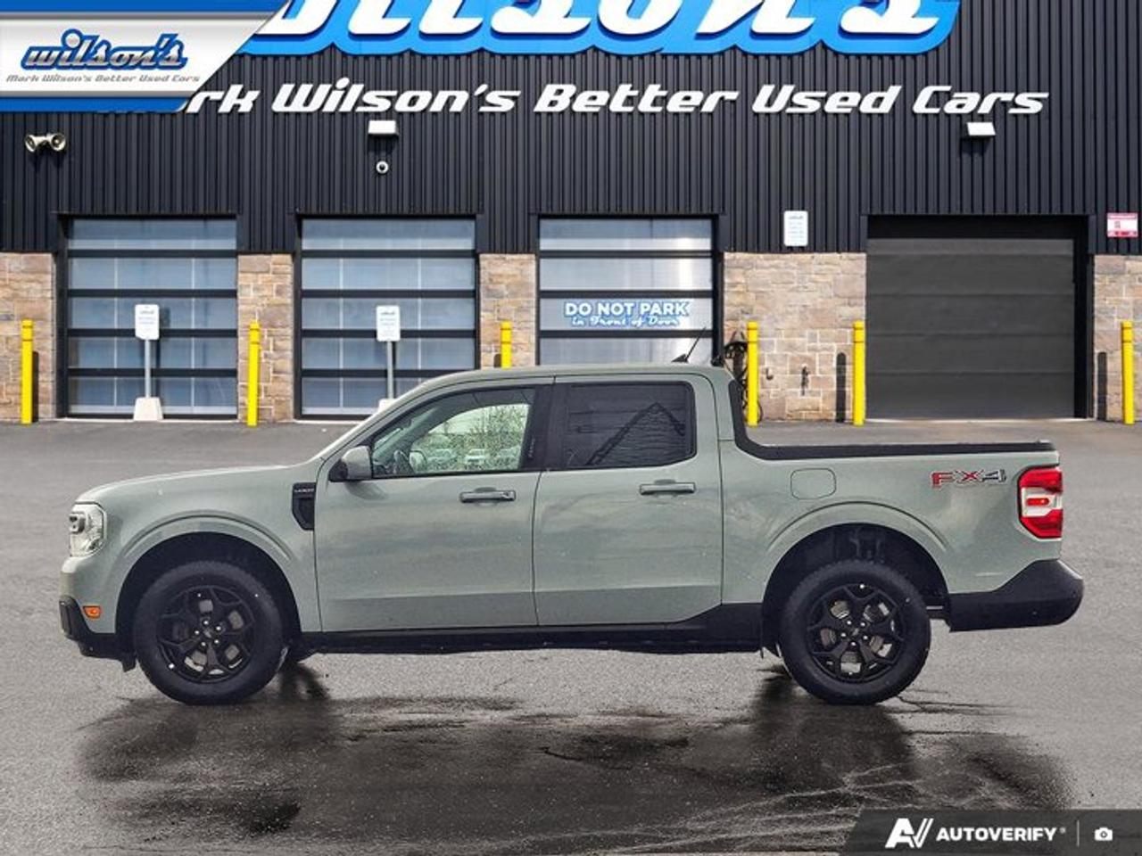 2022 Ford Maverick Lariat | Leather | Heated Seats + Steering | FX4 | Co-Pilot 360 | Carplay + Android Auto & More! Photo