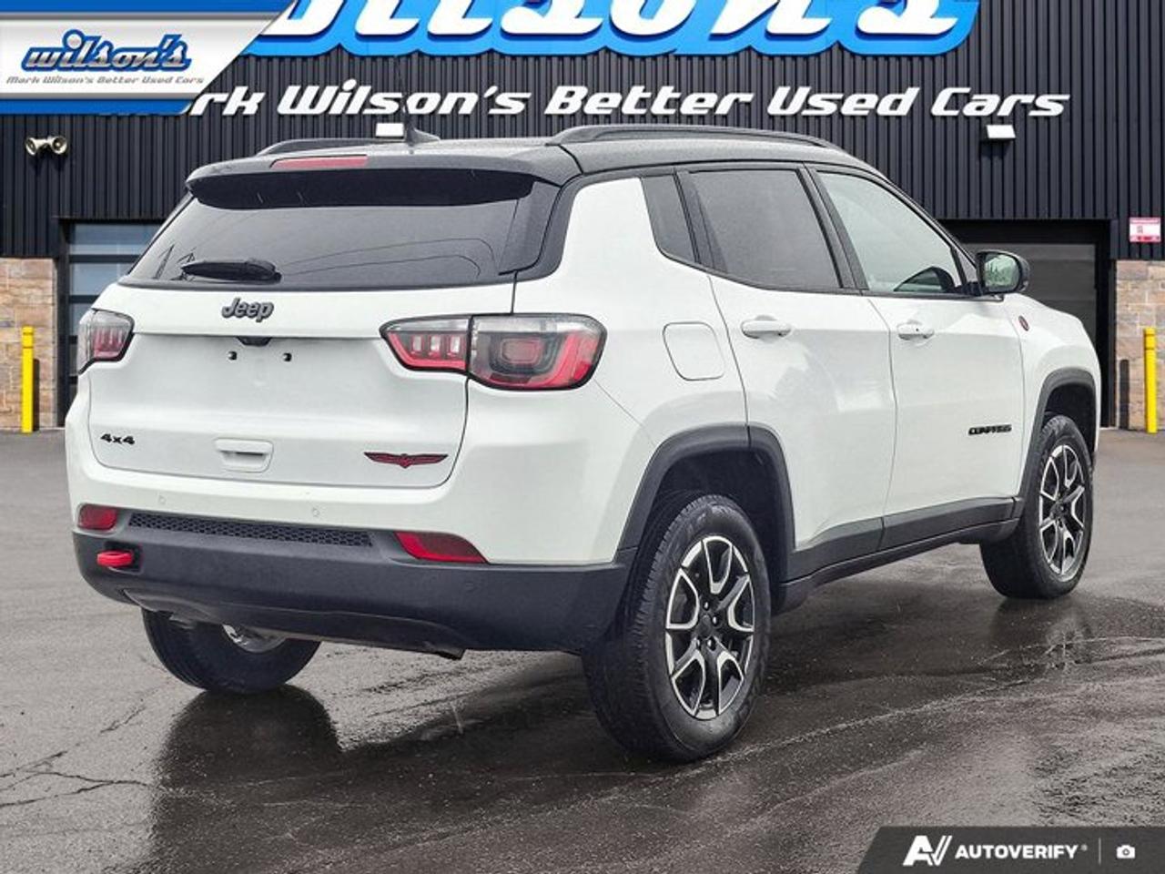 2024 Jeep Compass Trailhawk 4WD | Leather Trim | Sunroof | BSM | Heated Seats + Steering | Remote Start | and More ! Photo