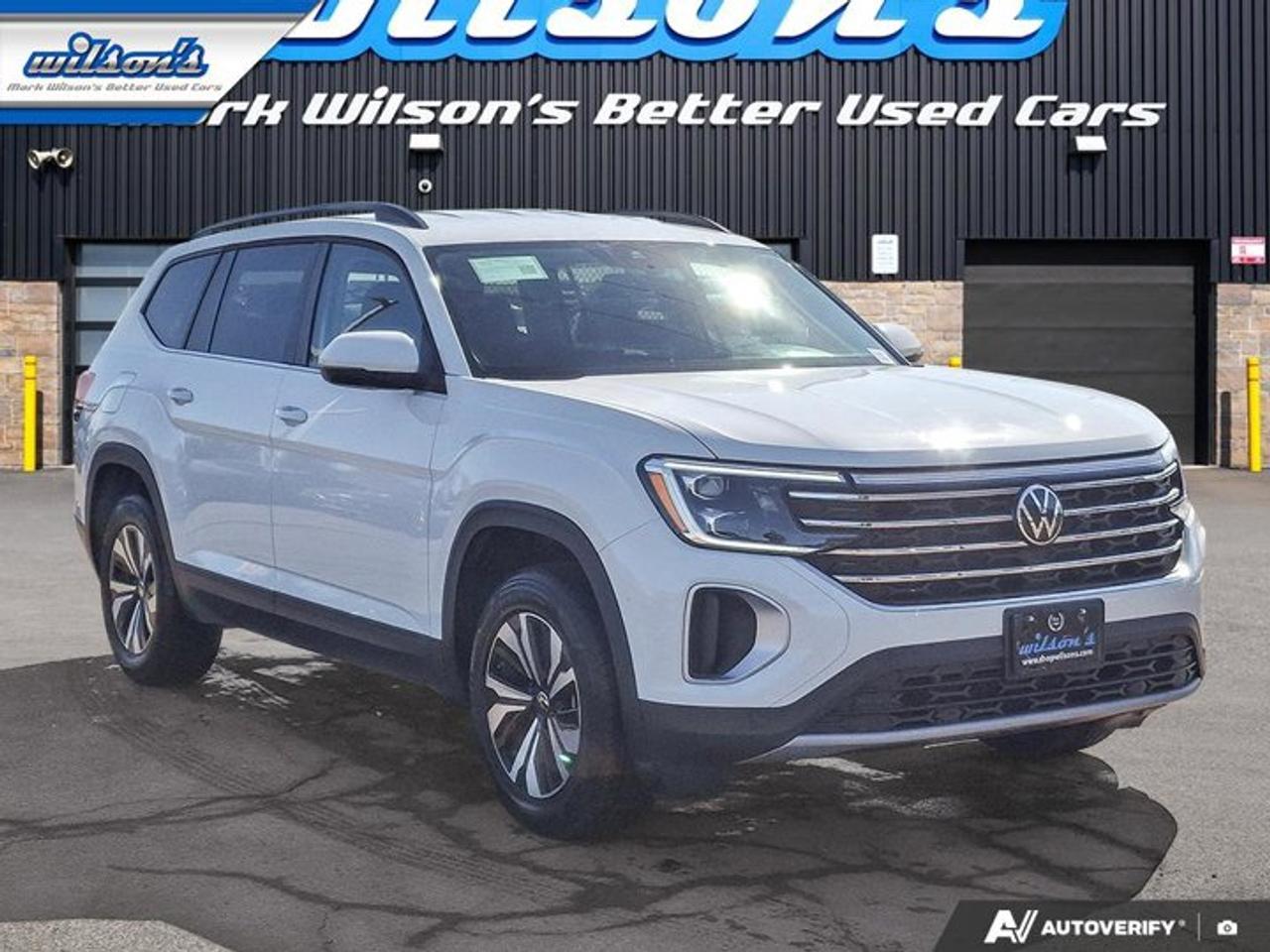 2025 Volkswagen Atlas Comfortline AWD | Leather | Adaptive Cruise | Cooled + Heated Seats | Remote Start | and More ! Photo