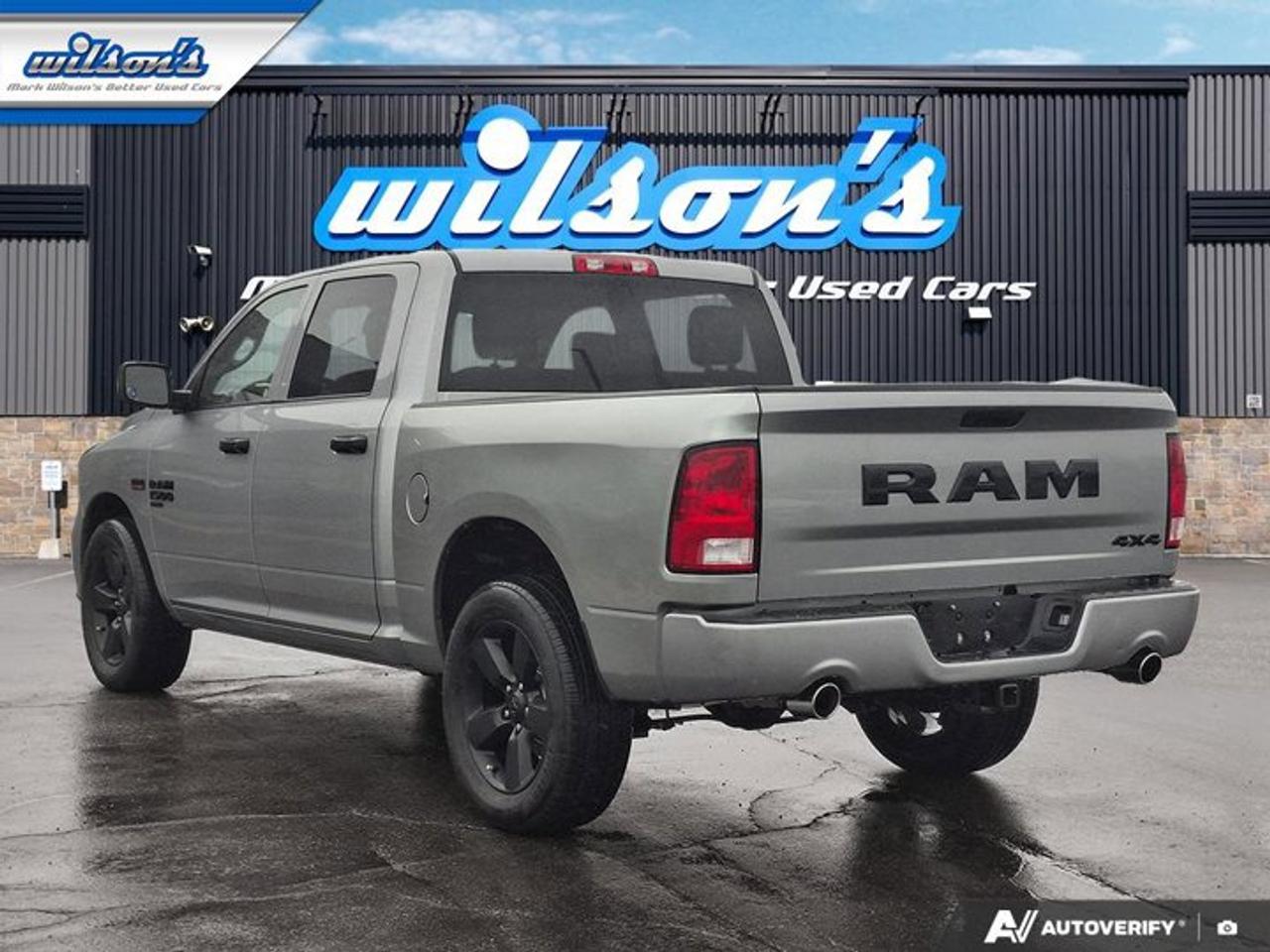 2021 RAM 1500 Classic Express 4x4 | 5.7L Hemi | Heated Seats + Steering | Remote Start | Carplay + Android Auto and More ! Photo