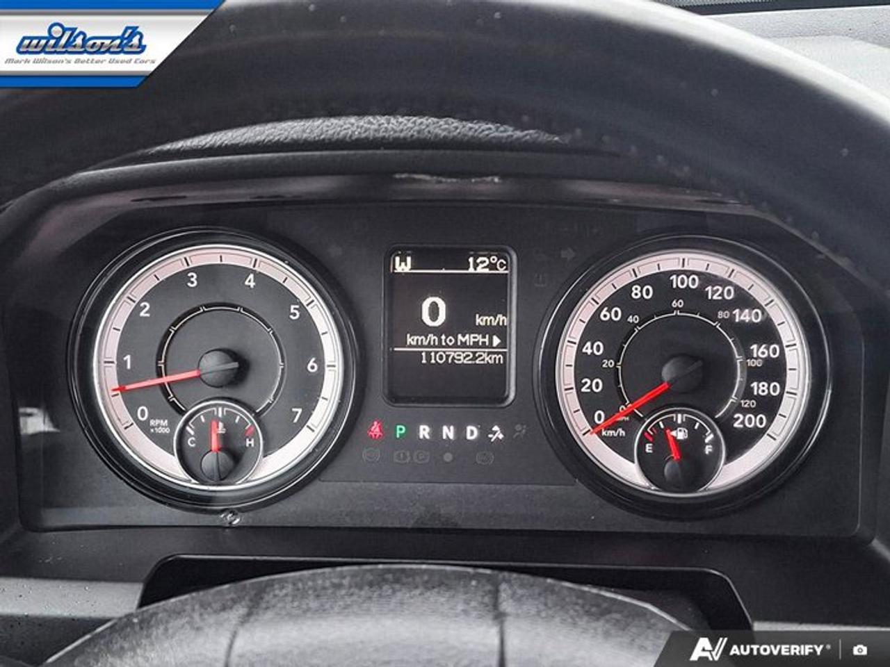 2021 RAM 1500 Classic Express 4x4 | 5.7L Hemi | Heated Seats + Steering | Remote Start | Carplay + Android Auto and More ! Photo
