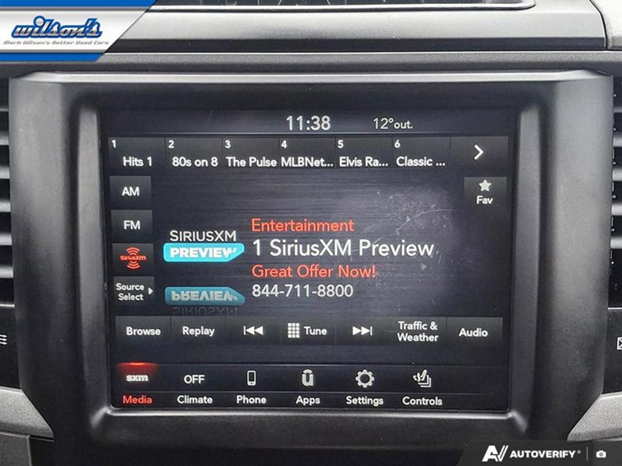 2021 RAM 1500 Classic Express 4x4 | 5.7L Hemi | Heated Seats + Steering | Remote Start | Carplay + Android Auto and More ! Photo
