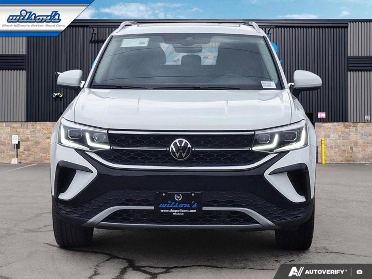 2024 Volkswagen Taos Highline AWD | Leather | Sunroof | Nav | 19" Wheels | Adaptive Cruise | Heated Wheel | and More ! Photo
