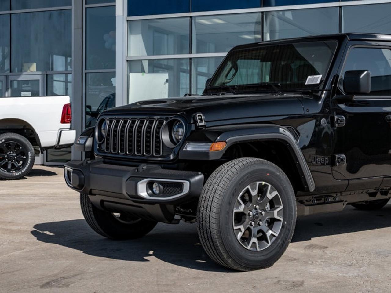 2026 Jeep Gladiator Sahara Photo