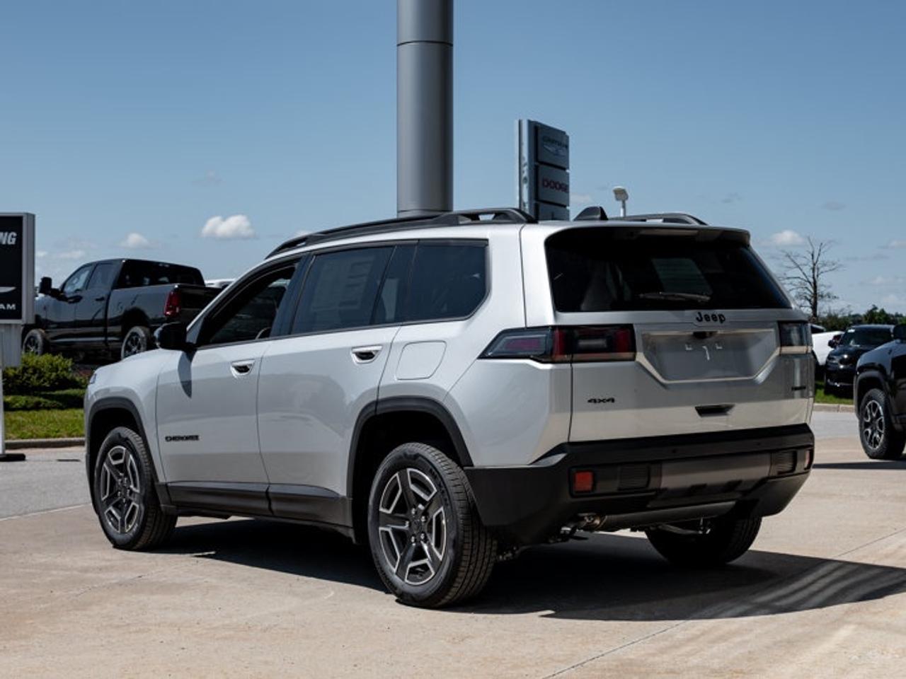 2026 Jeep Cherokee Limited Photo