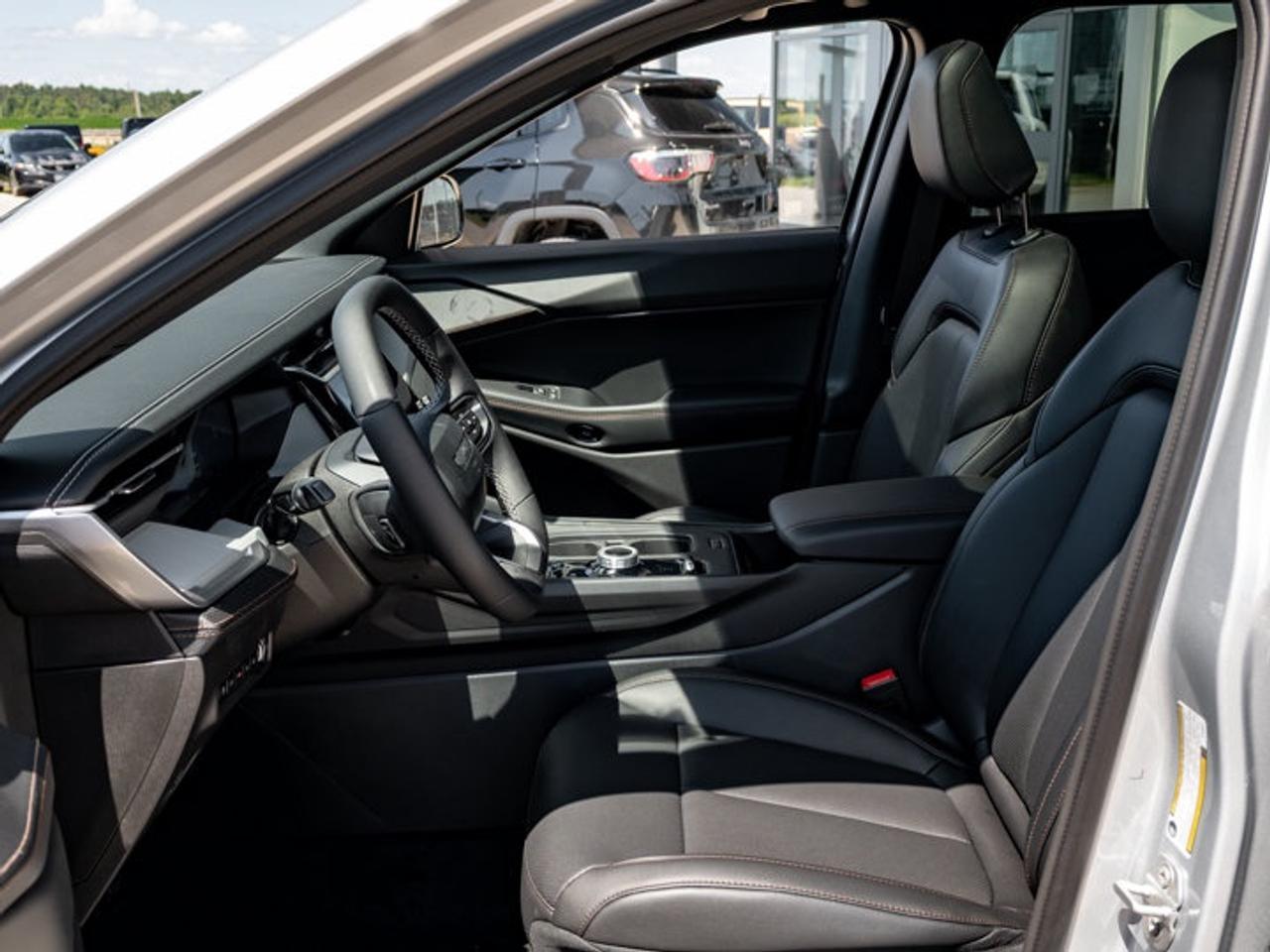 2026 Jeep Cherokee Limited Photo