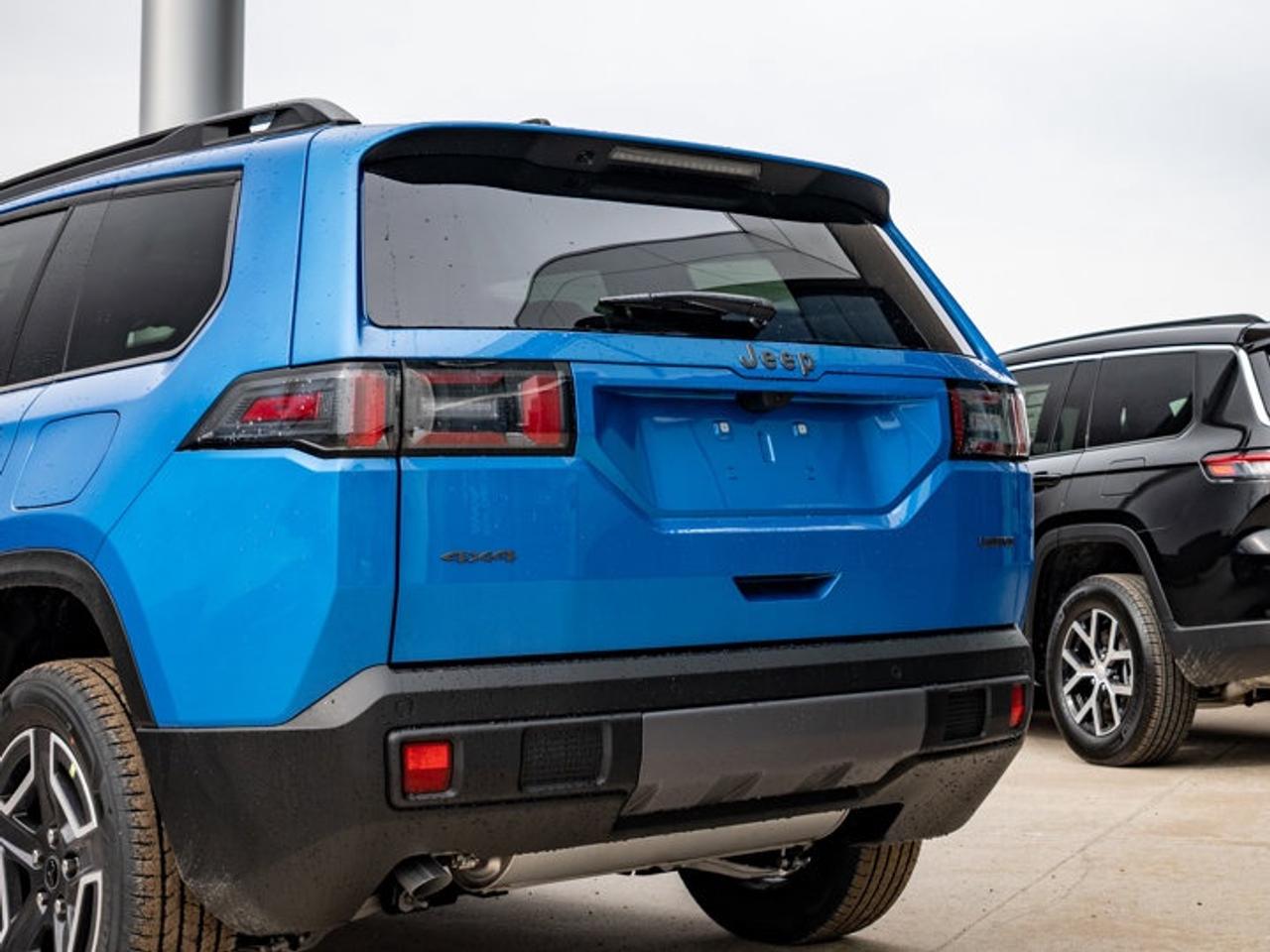 2026 Jeep Cherokee Limited Photo