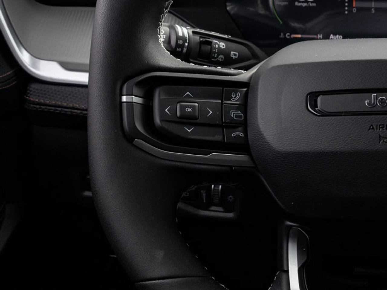 2026 Jeep Cherokee Limited Photo