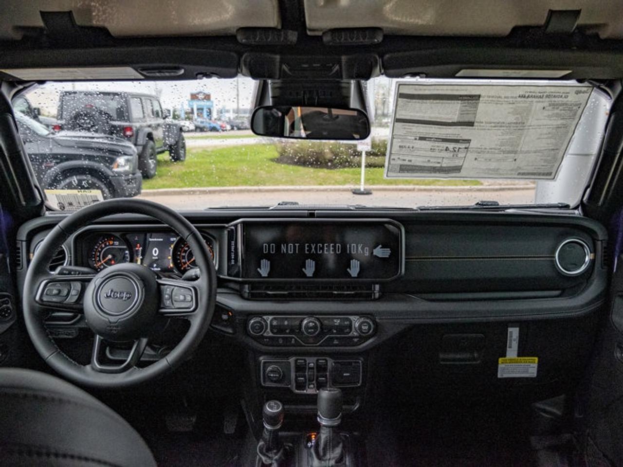 2026 Jeep Gladiator Sahara Photo