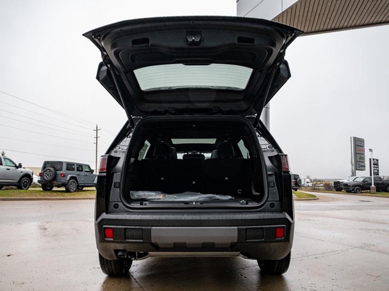 2026 Jeep Cherokee Limited Photo