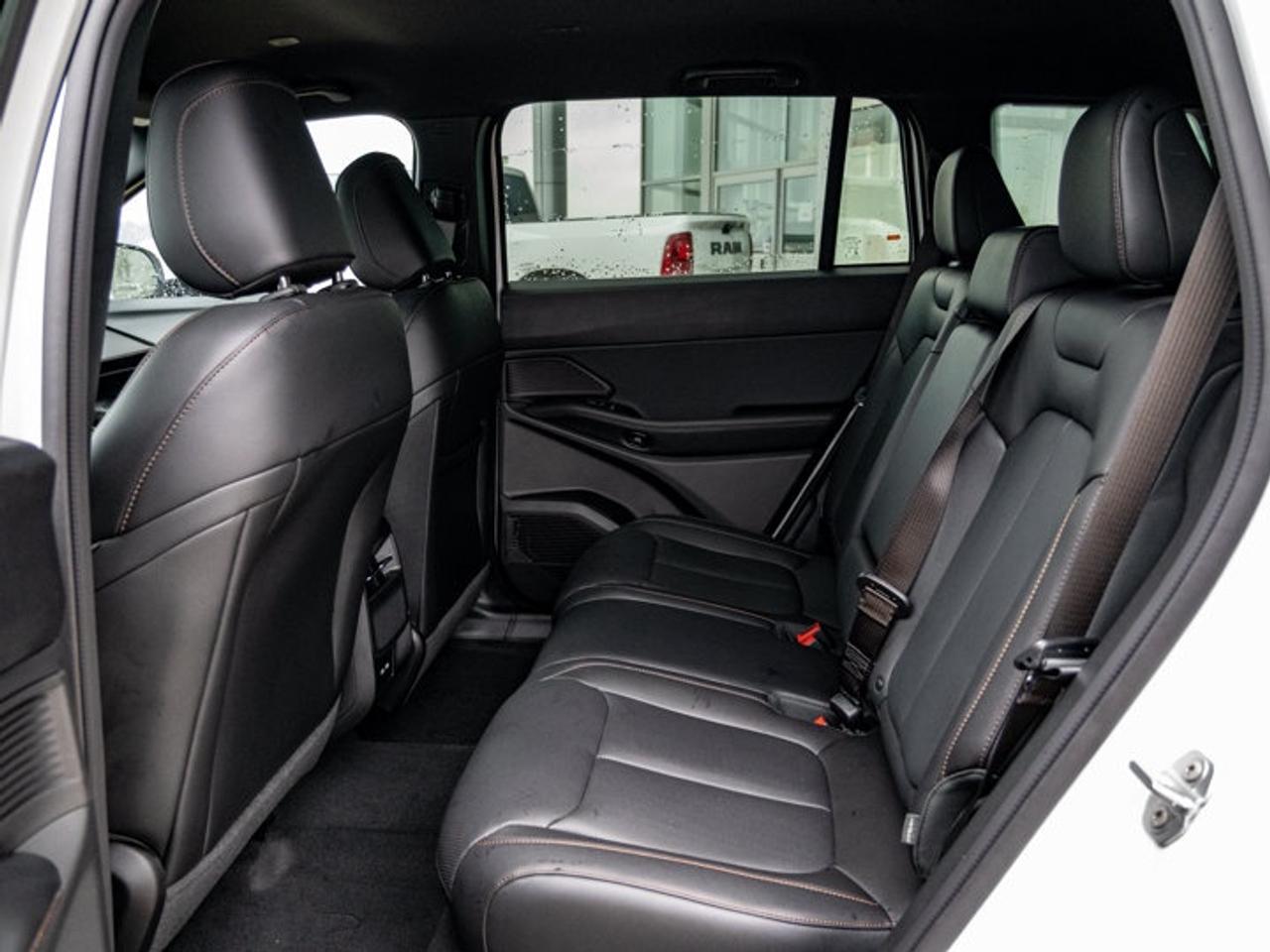 2026 Jeep Cherokee Limited Photo