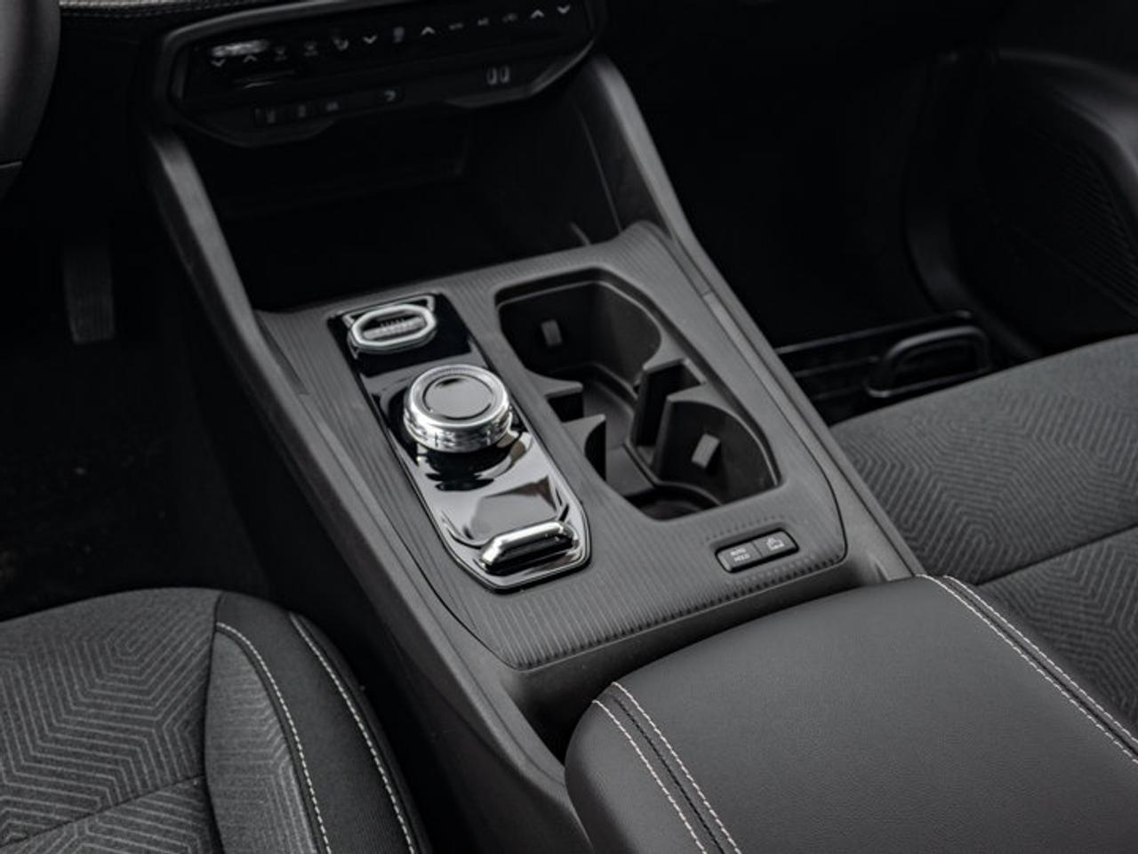 2026 Jeep Cherokee laredo Photo