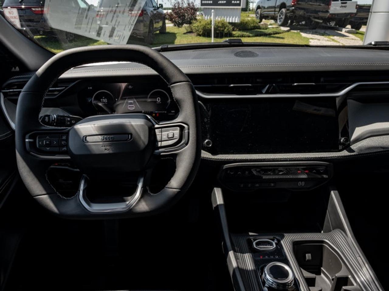 2026 Jeep Cherokee laredo Photo