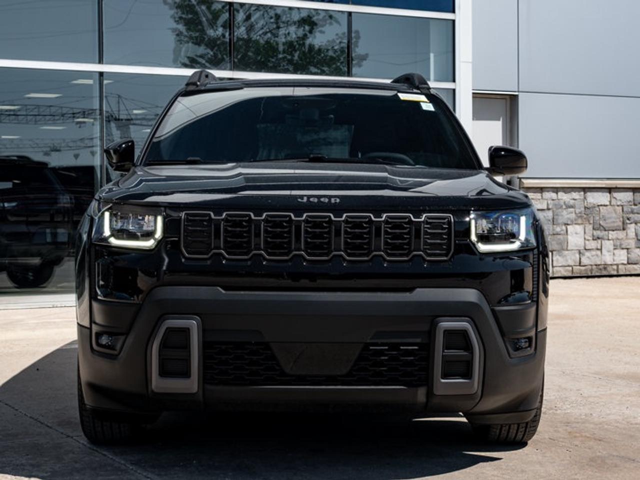 2026 Jeep Cherokee laredo Photo