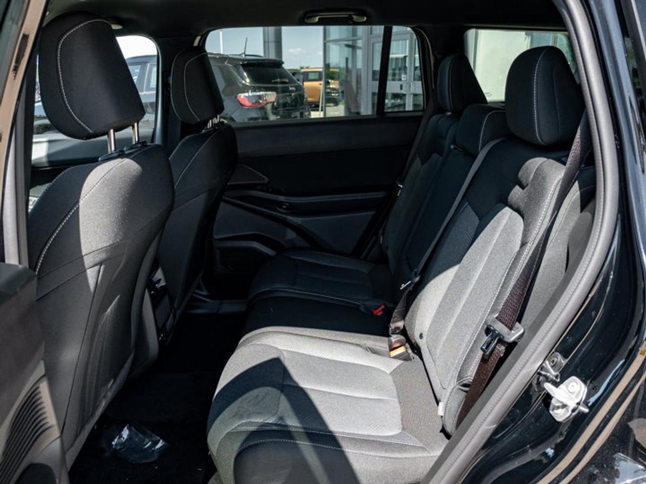 2026 Jeep Cherokee laredo Photo