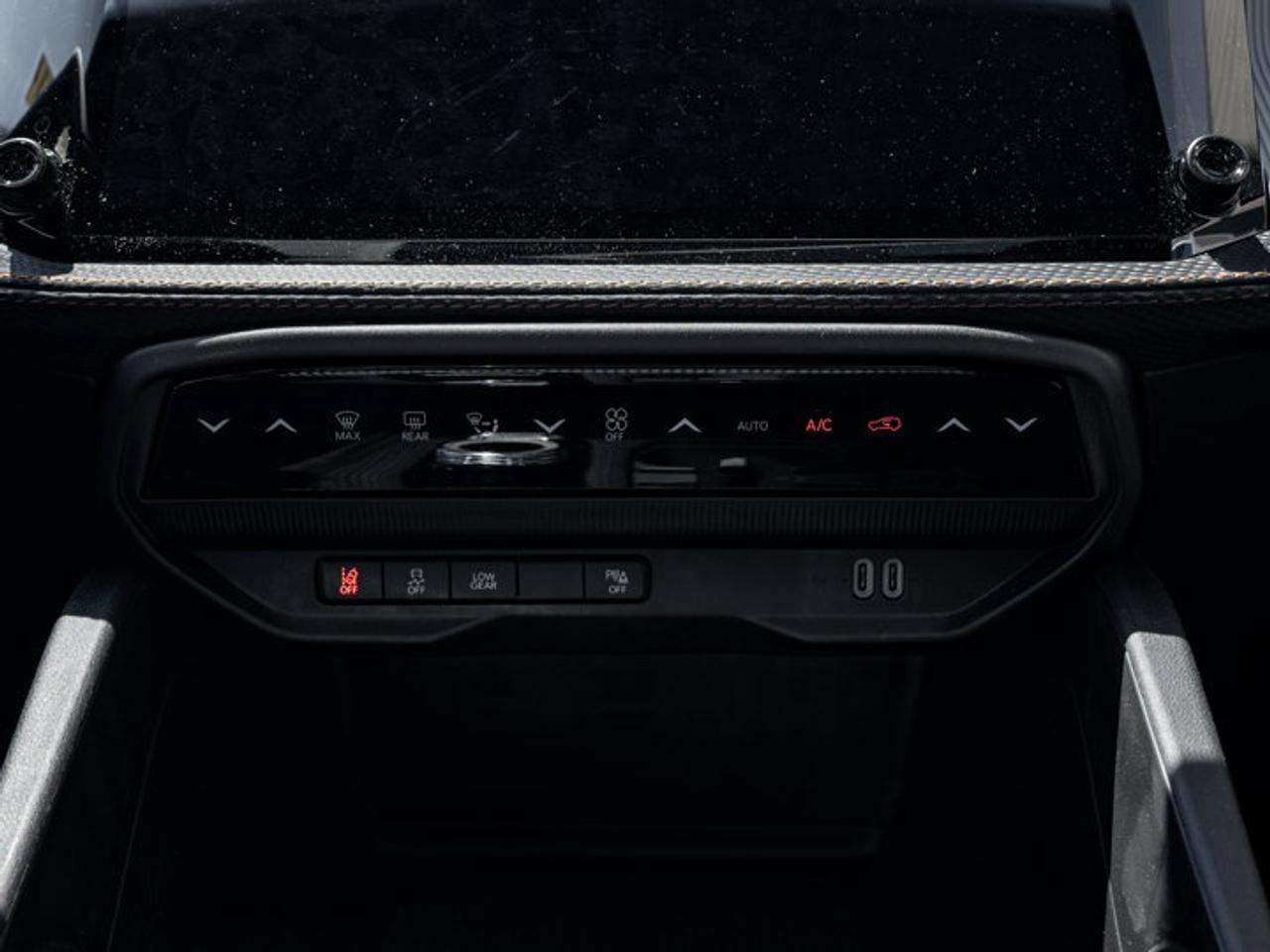 2026 Jeep Cherokee Limited Photo