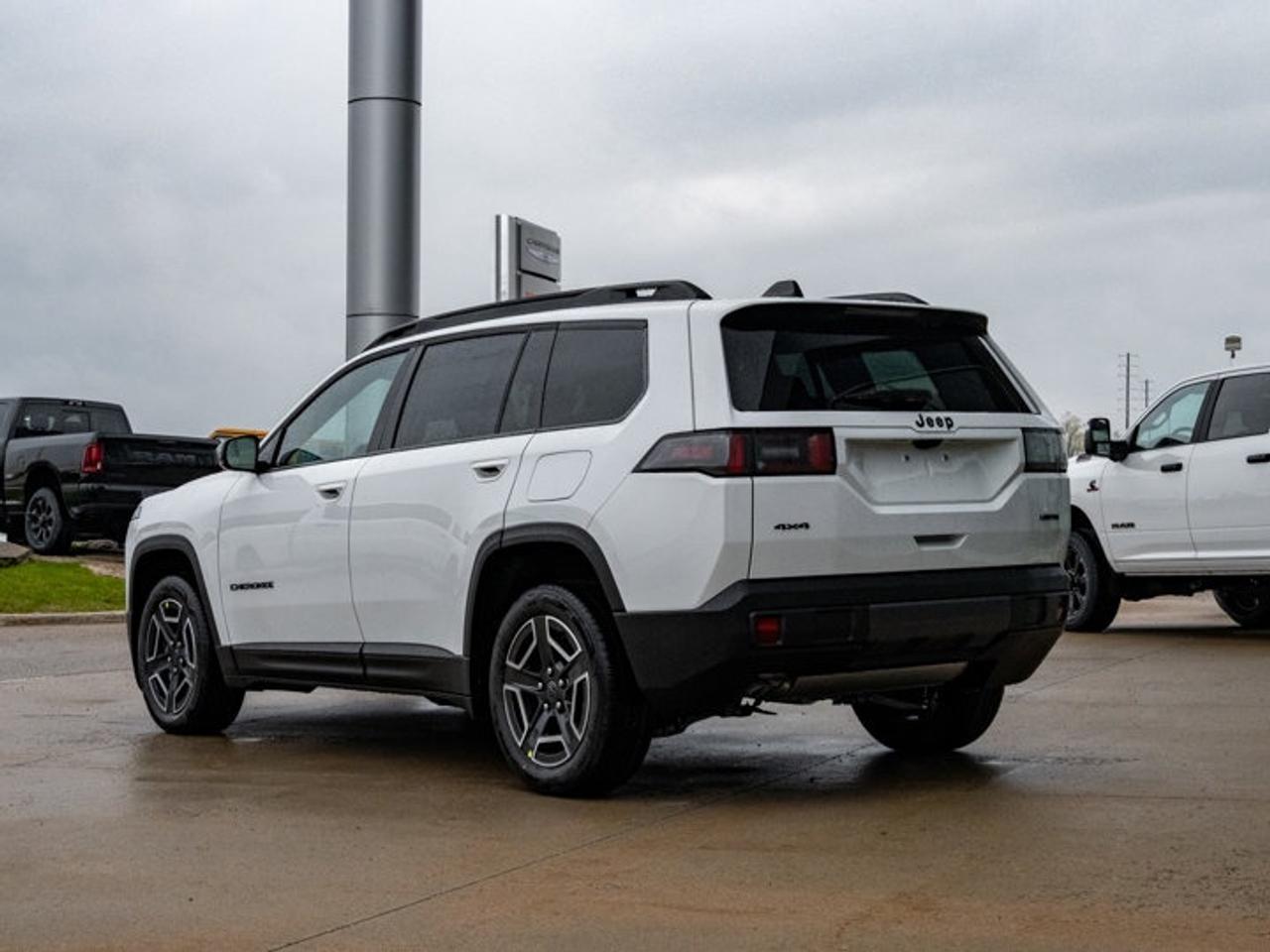 2026 Jeep Cherokee Limited Photo