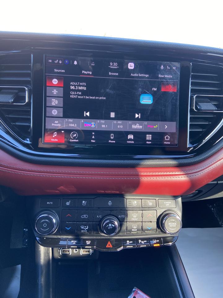 2021 Dodge Durango R/T Photo11