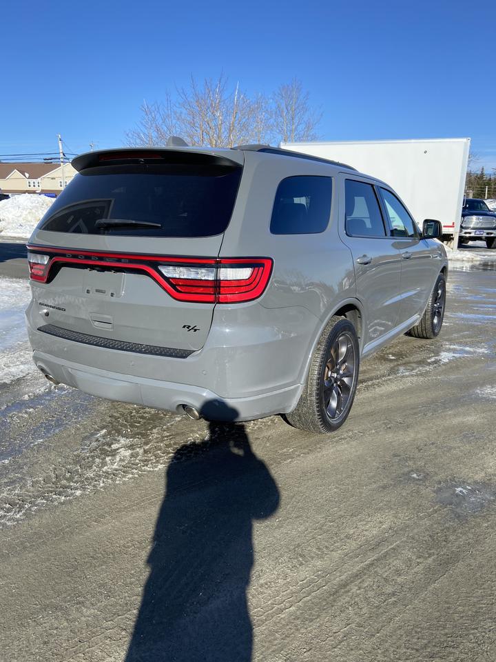 2021 Dodge Durango R/T Photo4