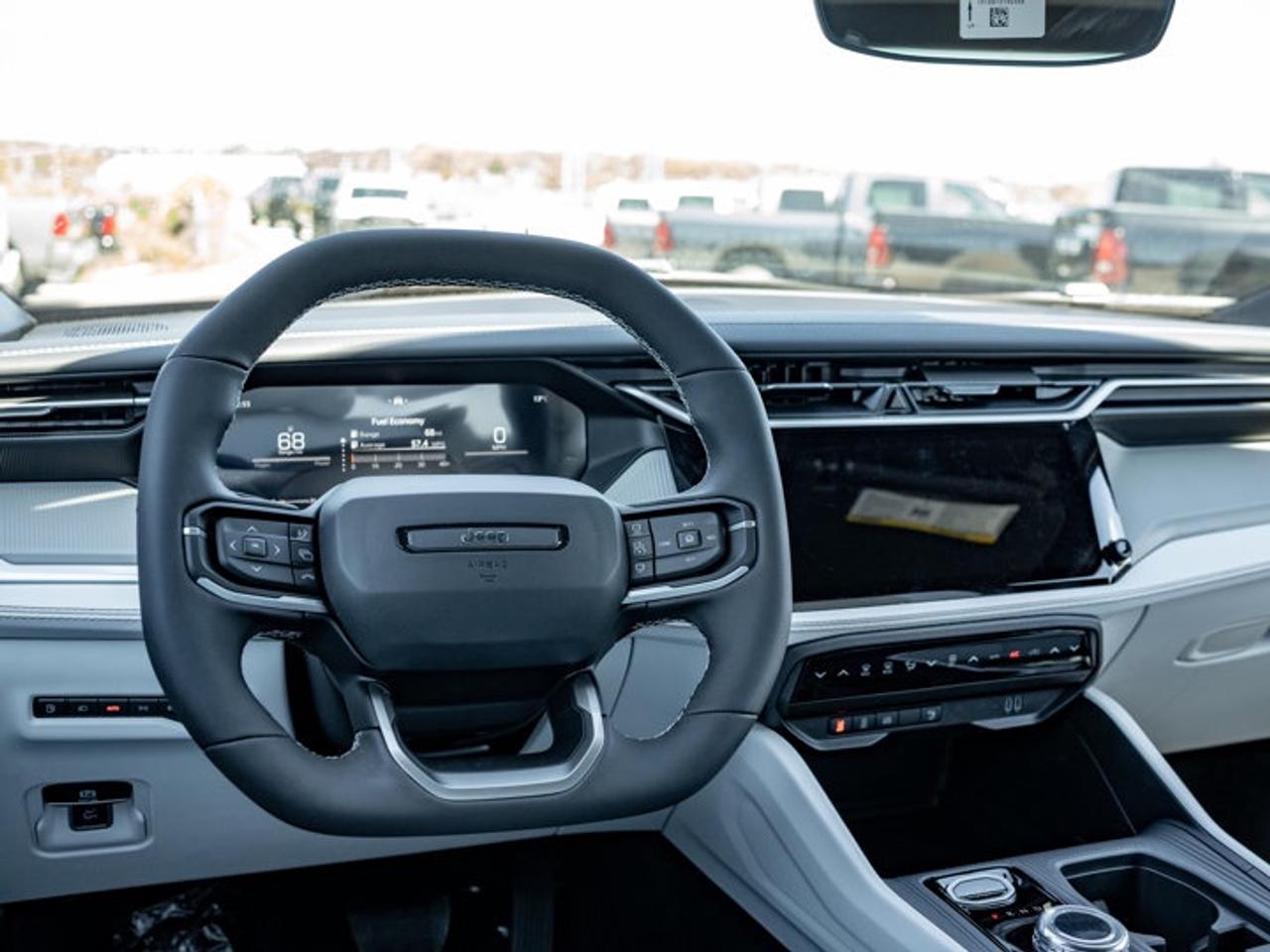 2026 Jeep Cherokee Limited Photo2