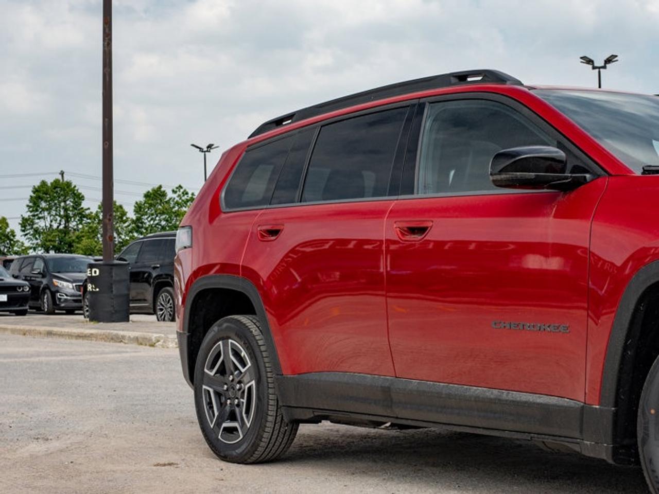 2026 Jeep Cherokee Limited Photo