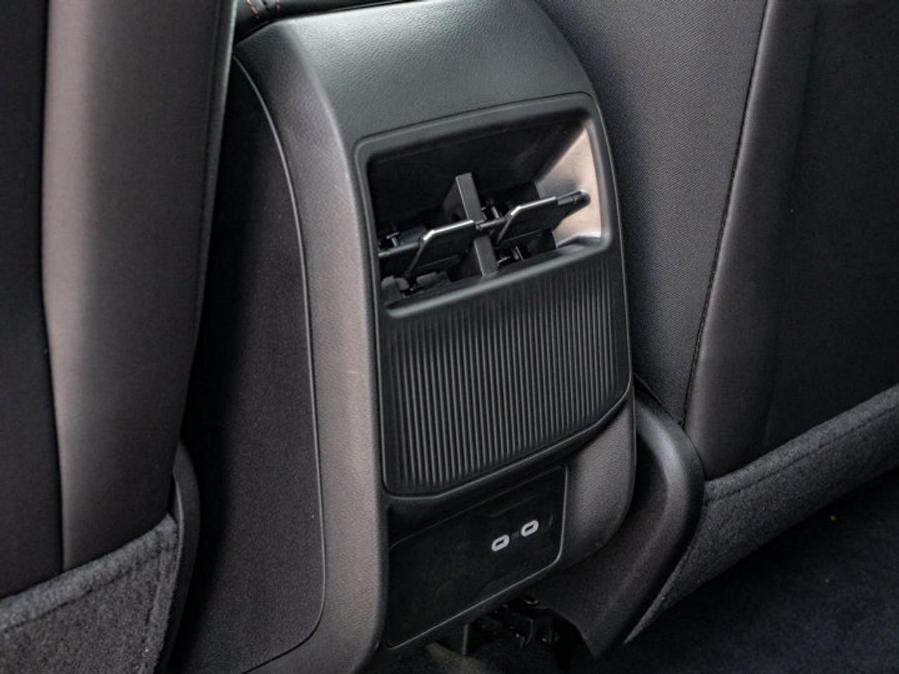 2026 Jeep Cherokee Limited Photo