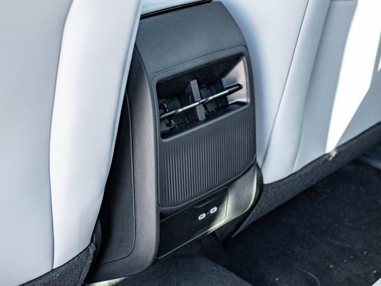 2026 Jeep Cherokee Limited Photo